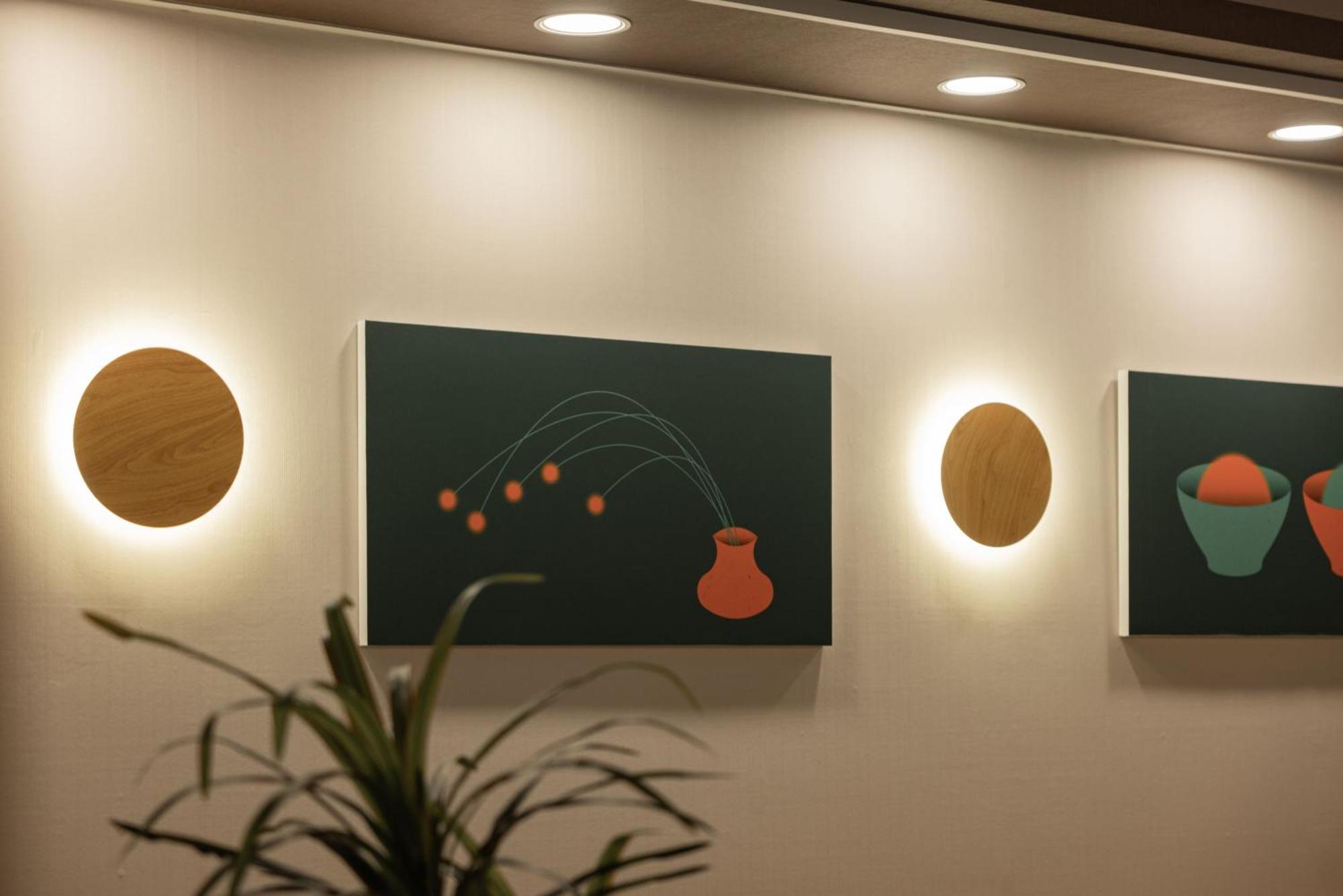 Kindness Hotel Weiwuying Гаосюн Екстер'єр фото